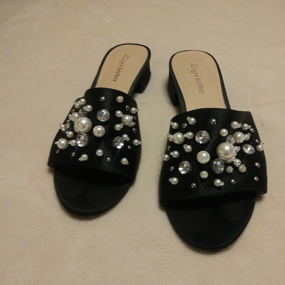 Sandal - Picture 6 of 6
